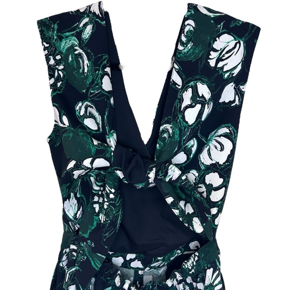 Club Monaco - “Krishel” Romper, Tropical Floral Print, Tie Back - Size 4, Black - Picture 13 of 17